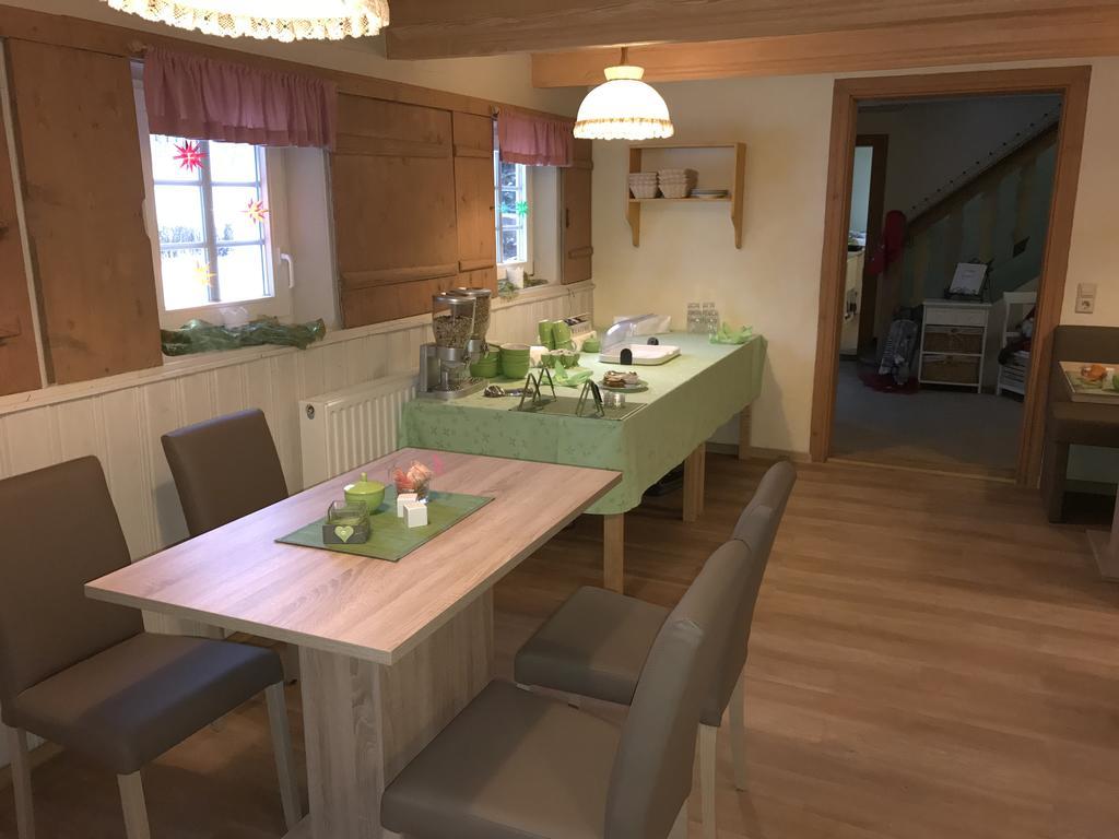 Pension Immergruen Kurort Jonsdorf Exterior photo